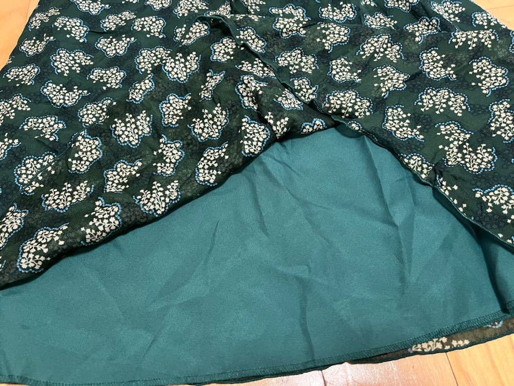  new goods * Anna Sui ANNA SUI floral print skirt * size 2 green green America made brand 