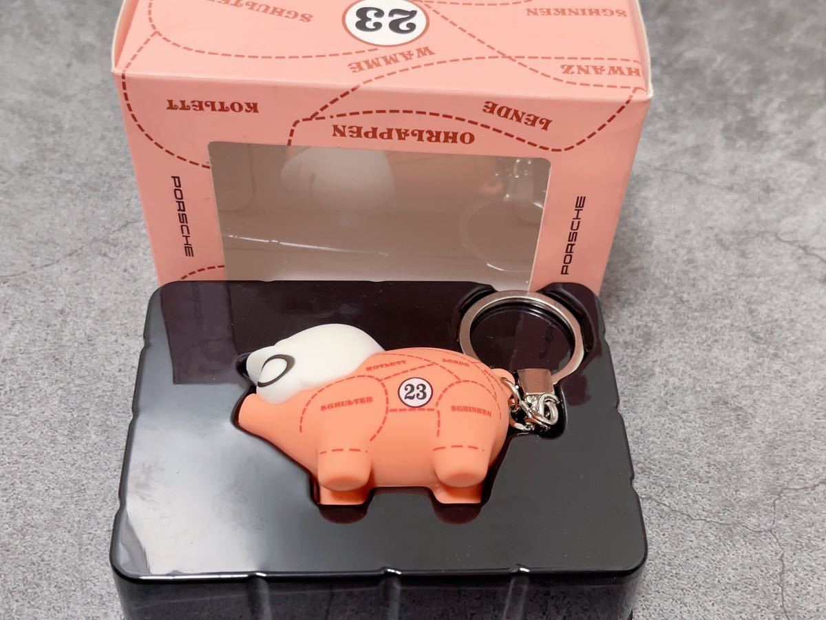 ★ 新品　ポルシェ　ピンクピッグ　キーホルダー　 Porsche pink pig 917 ブタ　key chain、key ring