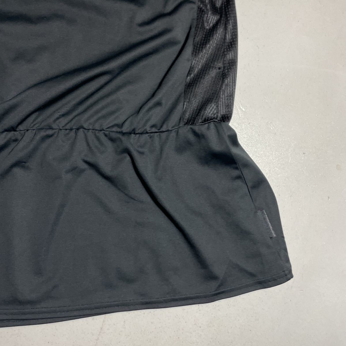 プーマ PUMA 黒 ブラック ピンク 陸上 マラソン トレーニング用 フード付 シャツ 女性用Lサイズ_画像8