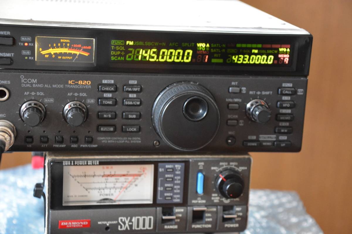 ICOM IC-820 144/430MHz オ－ルモ－ドトランシバ－-