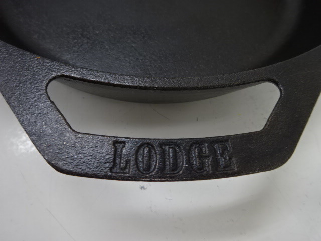 LODGE ラウンドパン ループ10 1/4 ロッジ キャンプ 調理器具 032436004_画像5