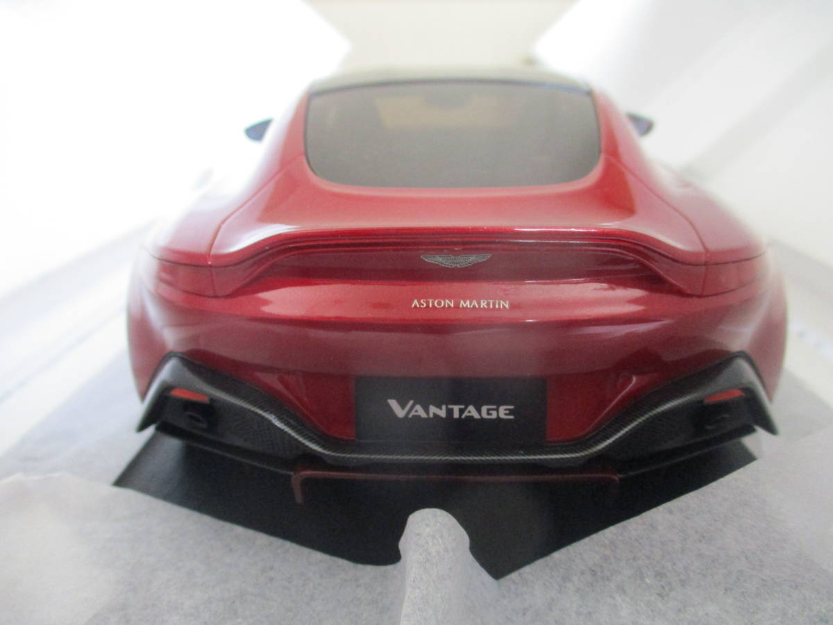 TOP SPEED ASTON MARTIN VANTAGE HYPER RED 1/18 TSO0184 アストン