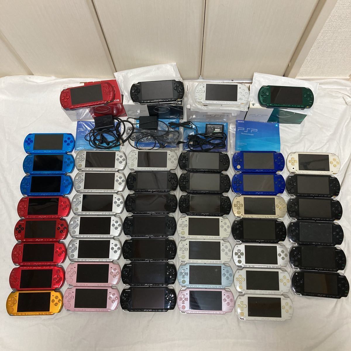 SONY PSP本体 46台まとめ売り 3000番26台（箱付4台含FF20th ver含