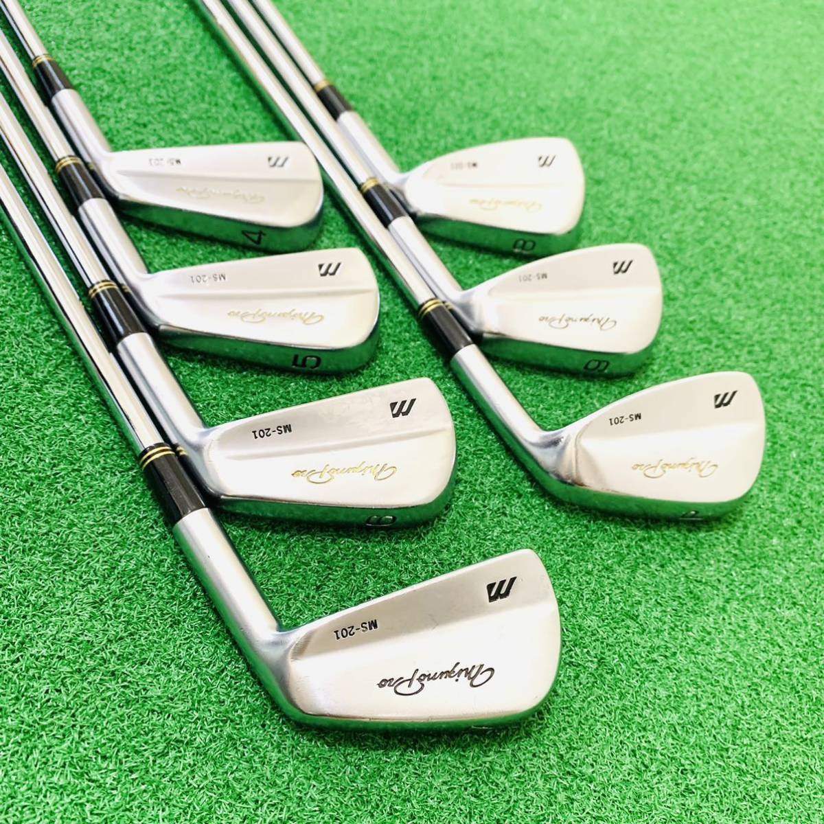 Y5590 MIZUNO PRO MS-201 ミズノプロ　R400 右利き　Dynamic Gold ダイナミックゴールド 送料無料　匿名配送　アイアン　7本　メンズ　_画像2