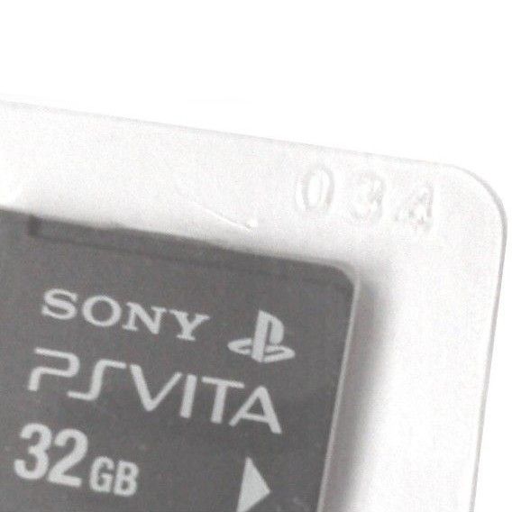 ソウルイーター』 PSVita メモリーカード PCH-Z231 J 32GB 【未開封 