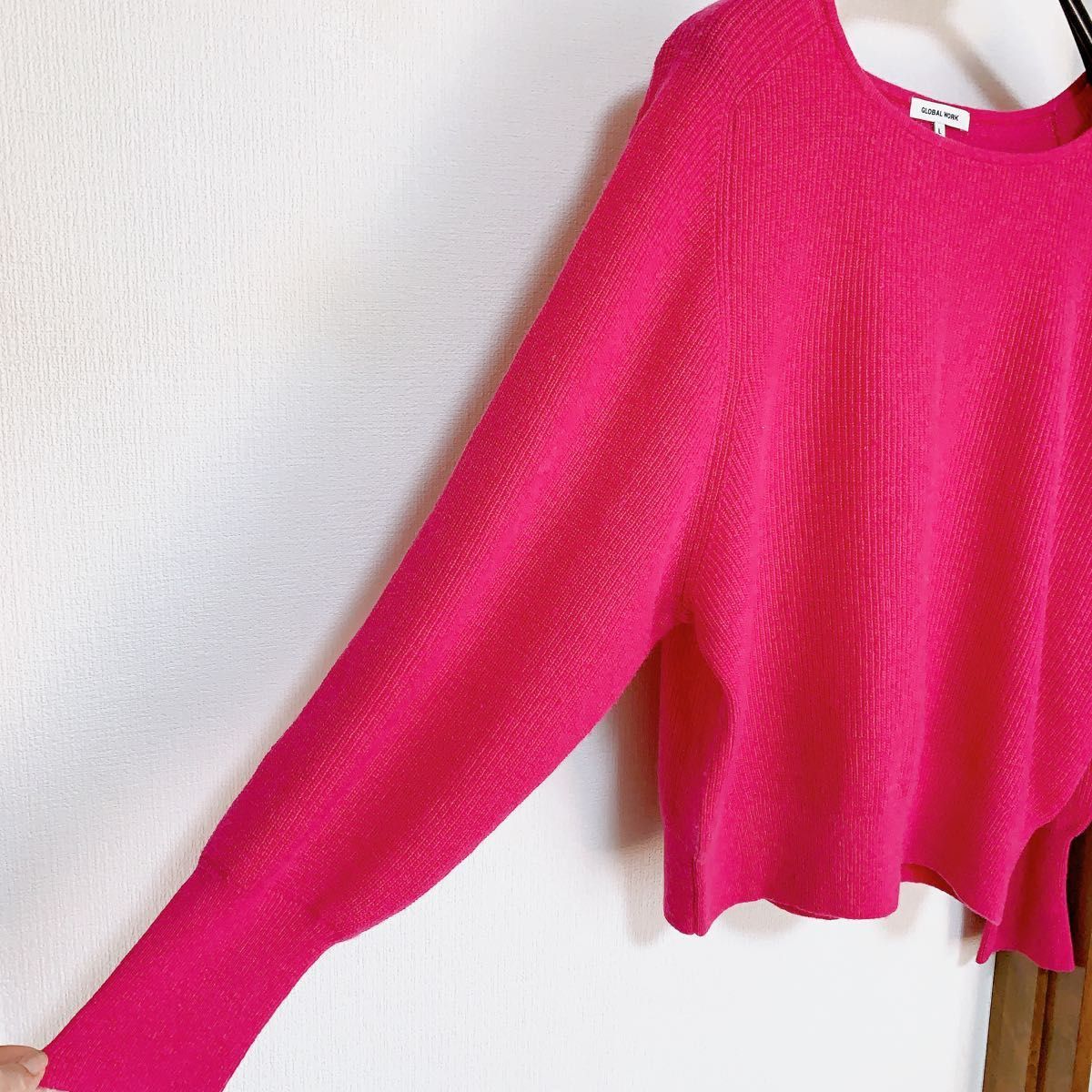 GLOBAL WORK  Lサイズ　カシミヤ入りで肌触り良いピンクのセーター　着丈短め