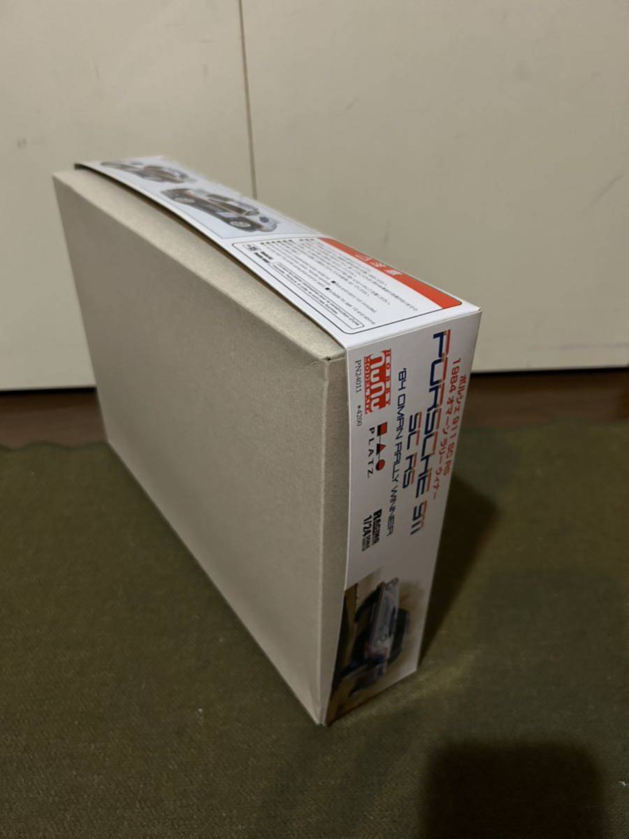 【1/24】nunu ポルシェ911 SC RS 1984オマーンラリー ウィナー 未使用品 プラモデル_画像3