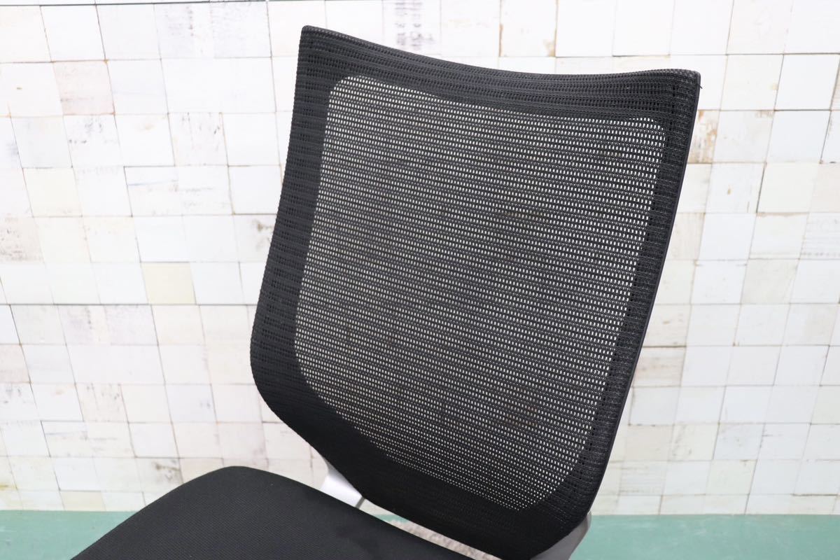 GMGT24B○okamura / オカムラ BARON バロンチェア オフィスチェア 事務椅子 スタンダードメッシュ ブラック 定価約12万_画像2
