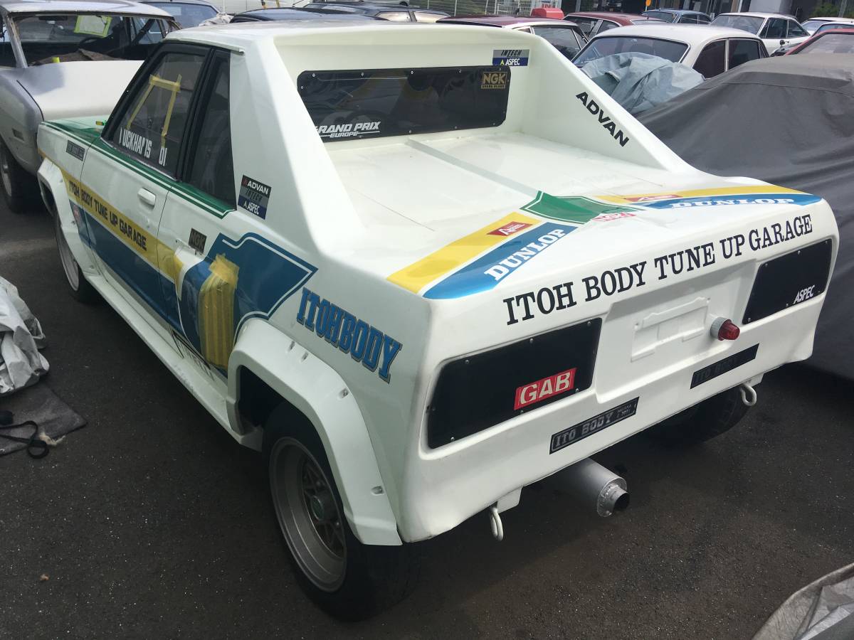  super rare violet? Rally vehicle Nissan Rally at that time A10 FJ20 turbo engine installing 