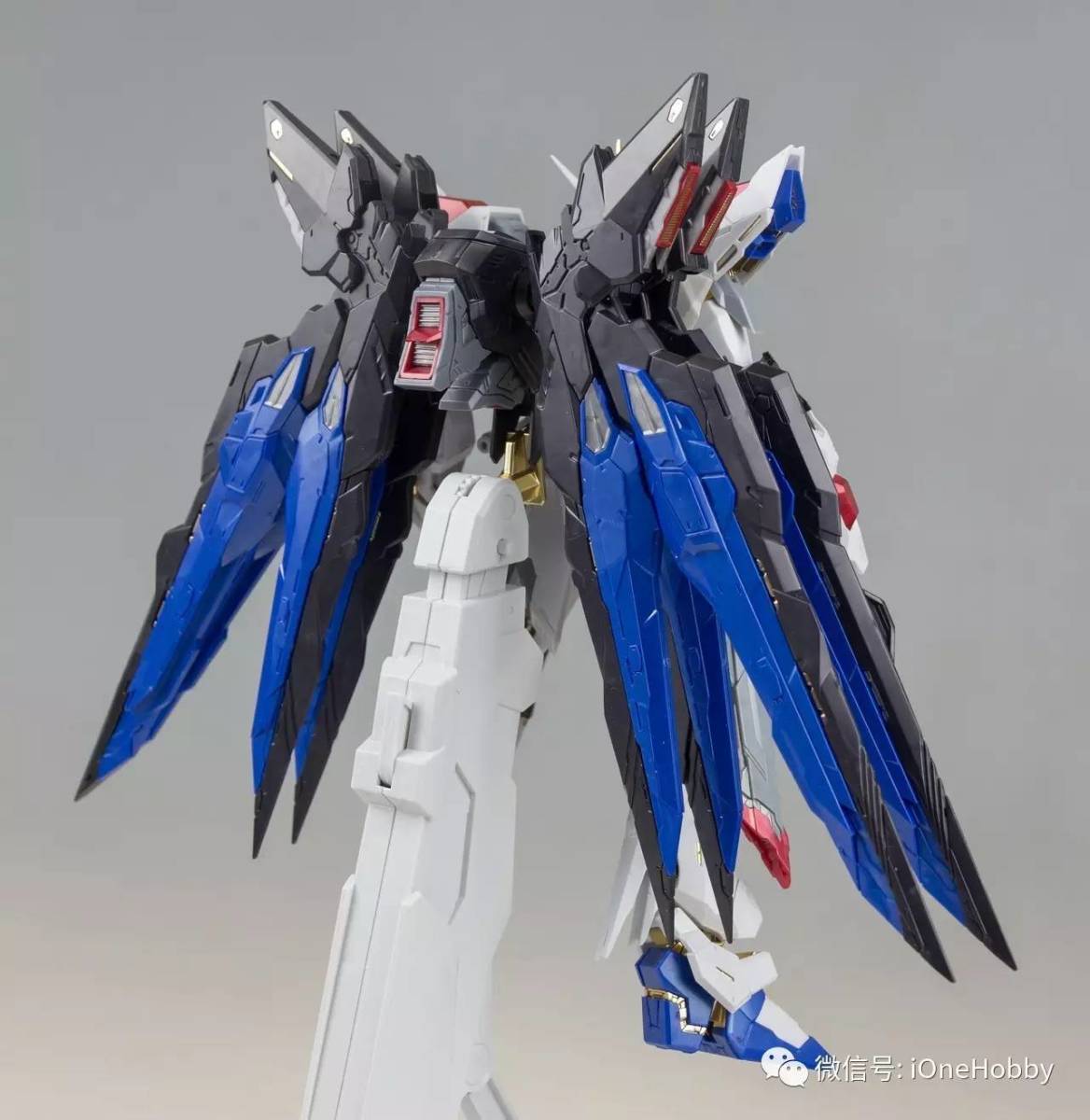 国内即出荷！ 海外製 MG 1/100 ストライクフリーダムガンダム Ver.MB DABAN社製 色分け済みプラモデル f_画像3