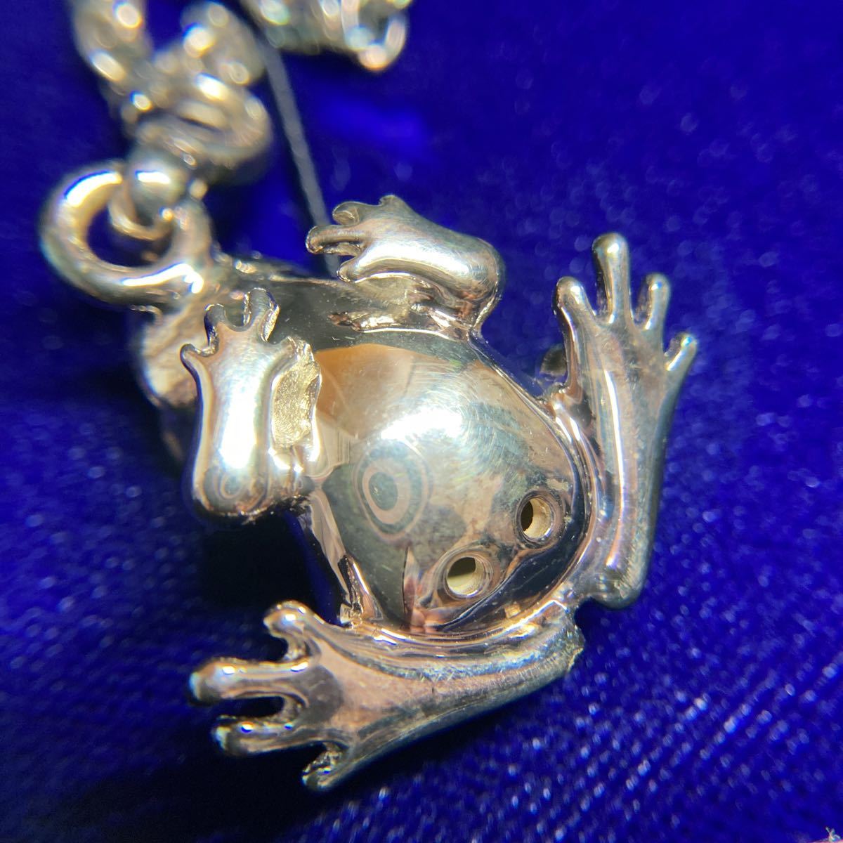 シルバー カエル 蛙 925 銀製 エナメル彩色 キーホルダー 重さ約21.3g_画像5