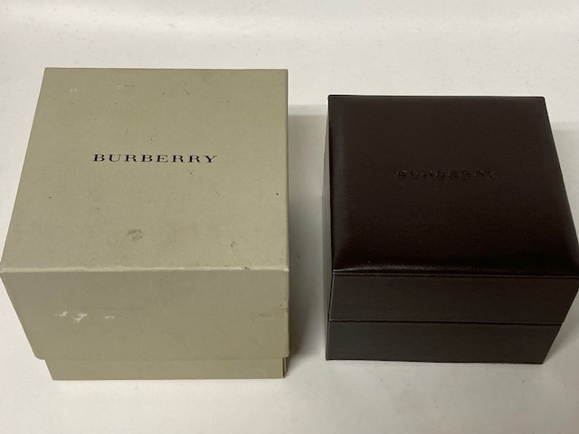 【バーバリー/BURBEERY】時計用ケース・箱 取説・保証カード【BOX】0041-1_画像1