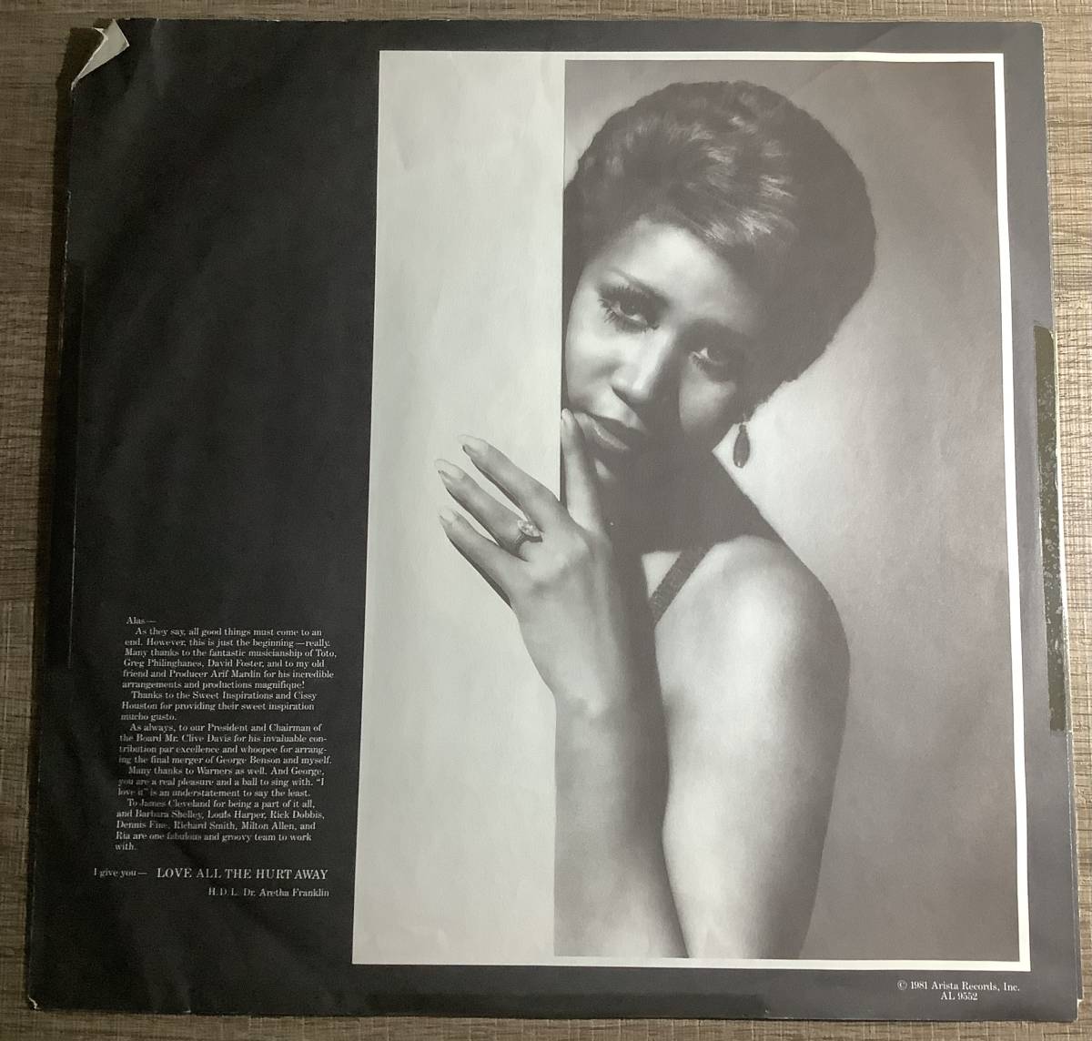 【送料無料】【1981 US Original】Aretha Franklin - Love All The Hurt Away LP シュリンク_画像4