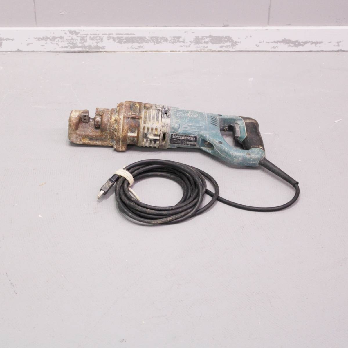 てなグッズや オグラ(ogura) HBC-613 電動油圧式 鉄筋切断機 てなグッズや オグラ(ogura) HBC-613 電動油圧式 鉄筋切断機