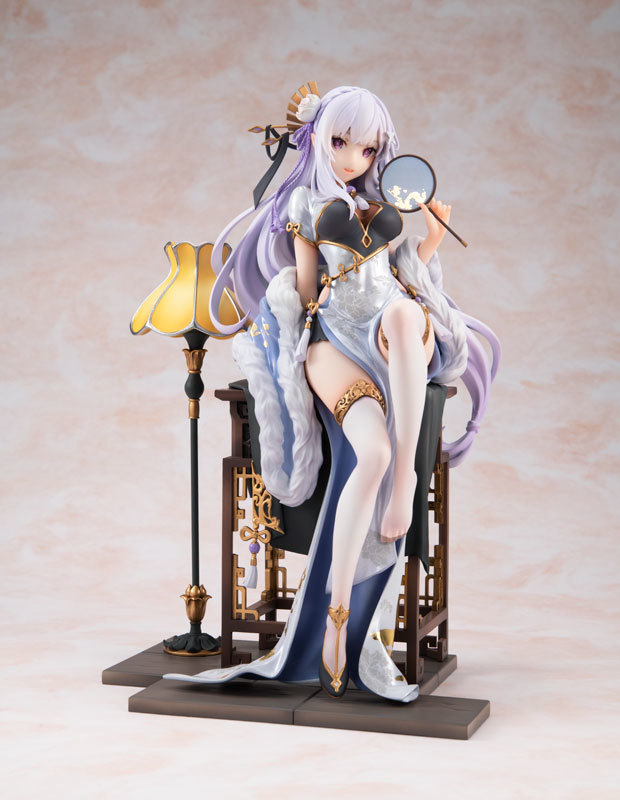 新品未開封 送料無料 ゼロから始める異世界生活エミリア レム 新品未開封 送料無料 ゼロから始める異世界生活エミリア レム