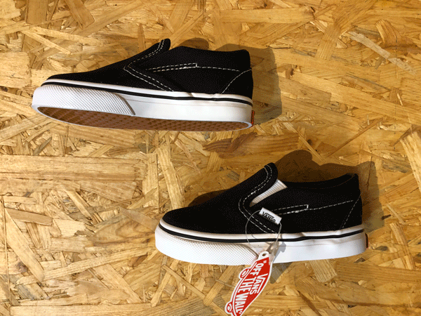 ★VANS KIDS US企畫　CLASSIC SLIP ON(13.5cm)