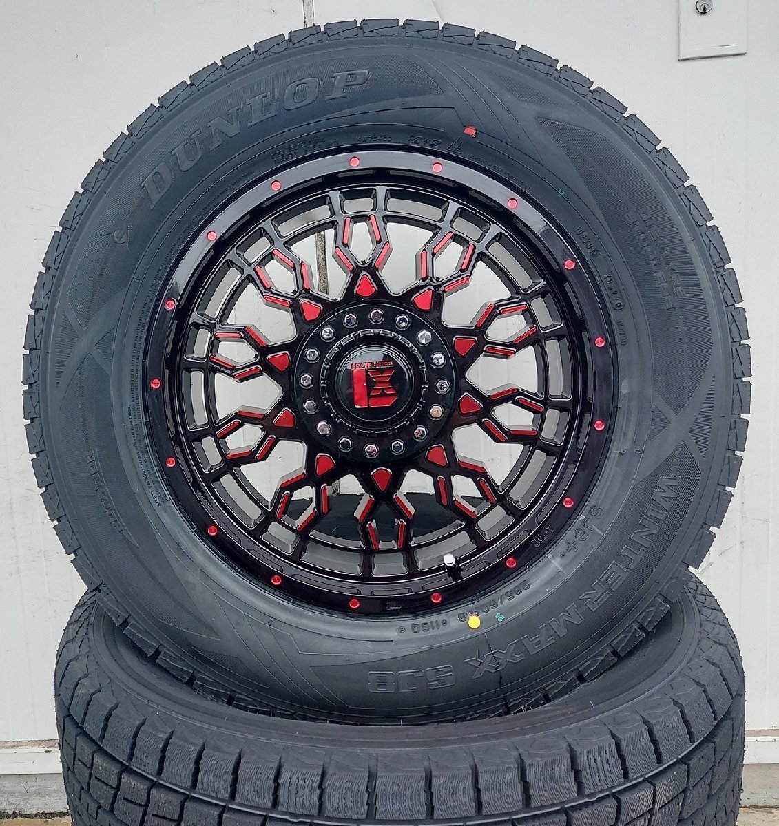 国産スタッドレス LEXXEL PreDator プラド ハイラックス FJ パジェロ ダンロップ winter MAXX SJ8+ 265/70R17 265/65R17 275/65R17_画像6