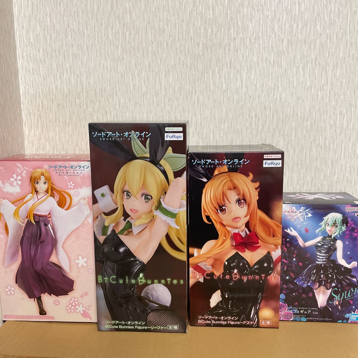 SAO フィギュア4体セット アスナ、リーファ、シノン
