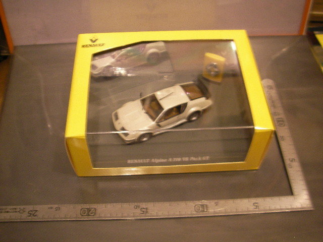 ユニバーサルホビーズ 1/43 ルノーアルピーヌA310 V6 GT | JChere雅虎