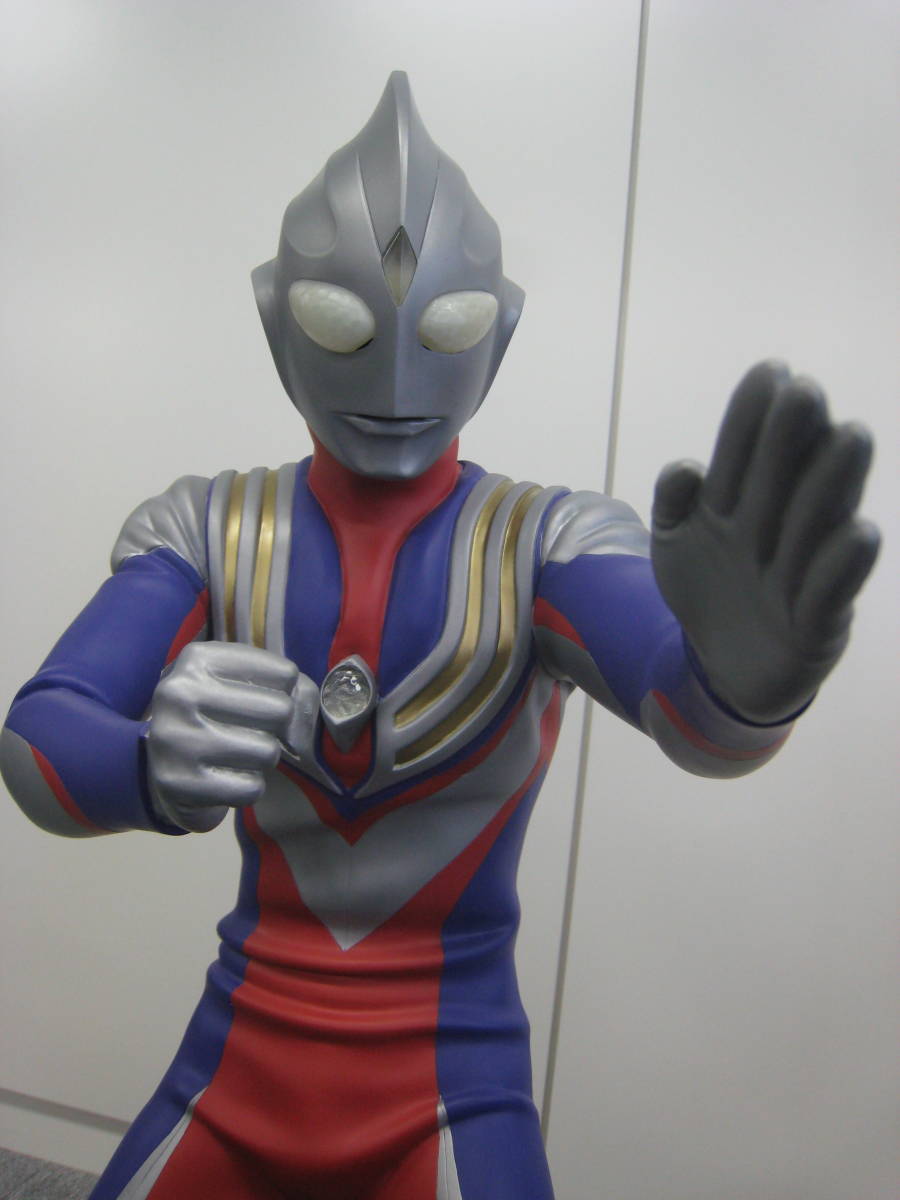 ウルトラマンティガ (80cm) フィギュア 海洋堂 ART MASTER 3D の