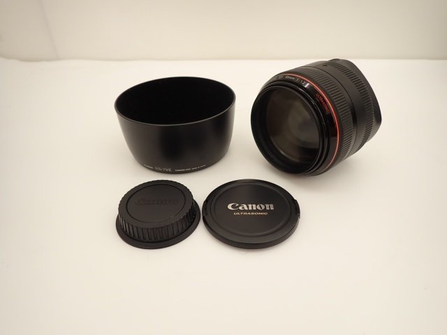 Canon キヤノン 標準・中望遠 単焦点レンズ EF 85mm F1.2L USM ∽ 6B40B-7