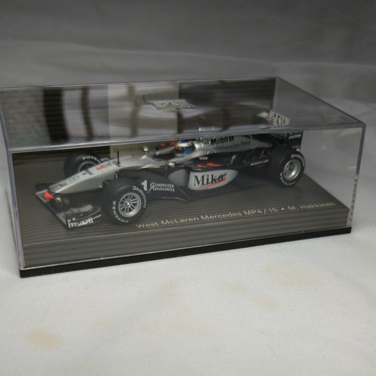 ミニカー 1/43 Mercedes  West McLaren Mercedes MP4/15 M.Hakkinen #1