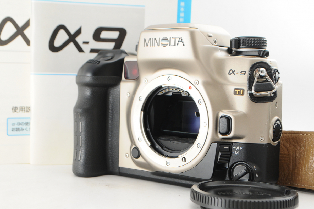 新品級 MINOLTA ミノルタ α-9 Ti ボディ 一眼レフ フィルムカメラ カメラグランプリ99受賞記念#35-0401