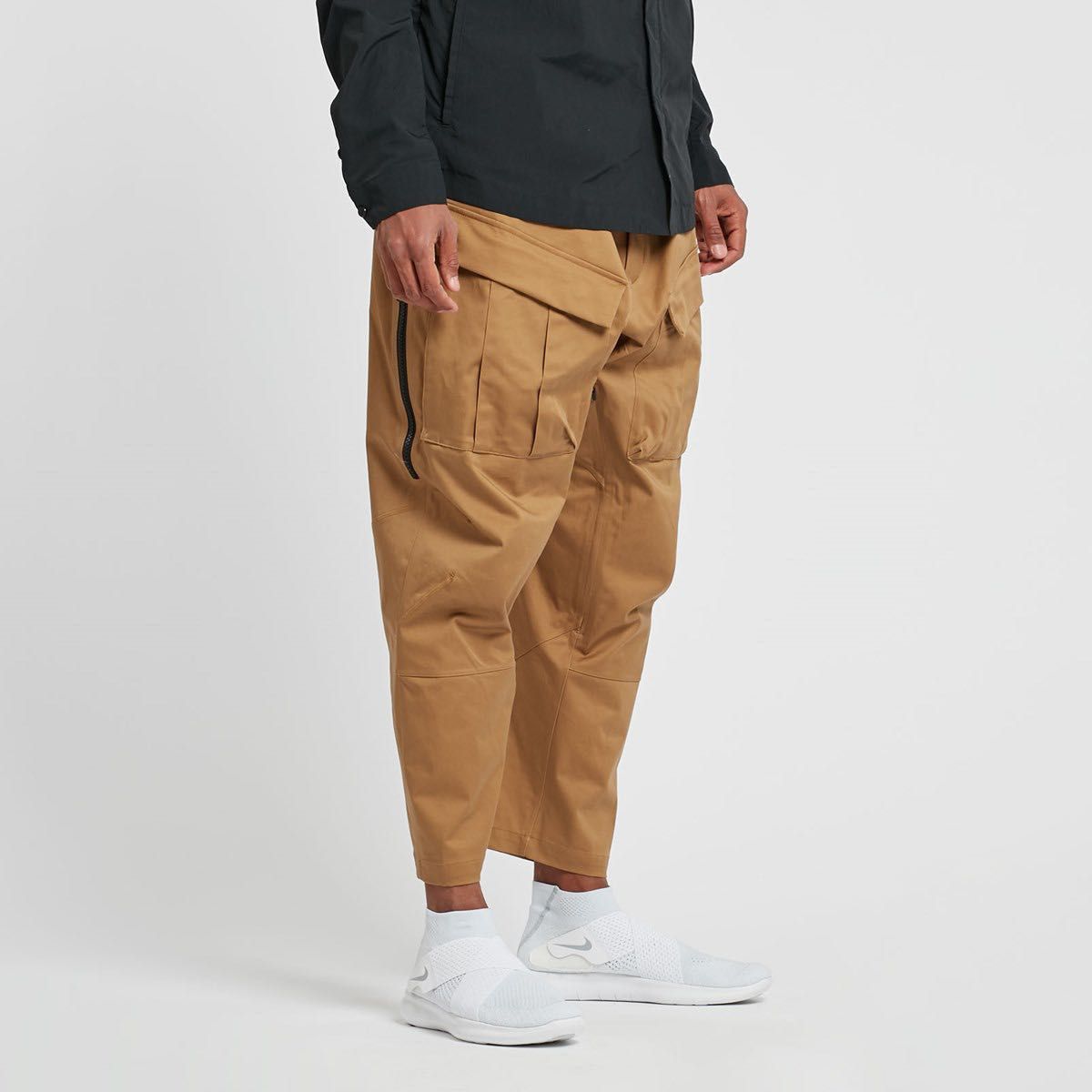 NikeLAB ACG CARGO PANT NIKELAB ACG Acronym Errolson Hugh NikeLAB ACG CARGO PANT NIKELAB ACG Acronym Errolson Hugh