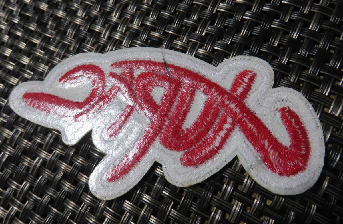 TU赤黒白 グラフィティ 新品TUPAC SHAKUR PATCH 2PAC ROUND HIP TU赤黒白 グラフィティ 新品TUPAC SHAKUR PATCH 2PAC ROUND HIP