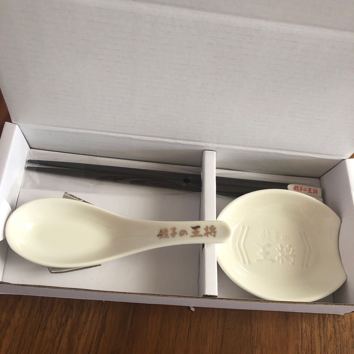 餃子の王将 お箸、レンゲ、小皿セット - 割引券