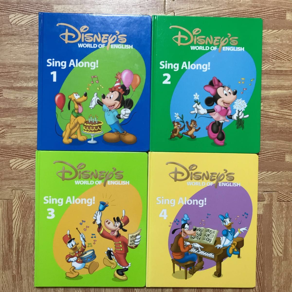 【最終価格】シングアロング　SingAlong 新子役 DVD CD 絵本　カード　シール　セット　DWEディズニー英語システム