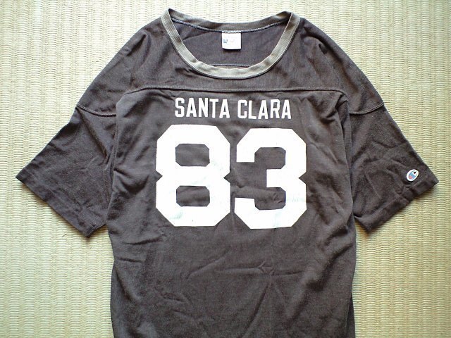即決 別注品 Champion フットボール Tシャツ ランタグ Mサイズ 38-40 SANTA CLARA サンタクララ チャコールの画像8