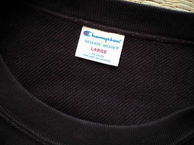 即決 Lサイズ 別注品 Champion REVERSE WEAVE ビッグシルエット 半袖 スウェット 黒 イエロー LOMG ISLAND ロングアイランド New York_画像2