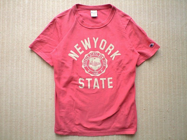 即決 Lサイズ NEW YORK プリント 赤 ベージュ Champion REVERSE WEAVE ヘビーウェイト Tシャツ ニューヨーク チャンピオン_画像1