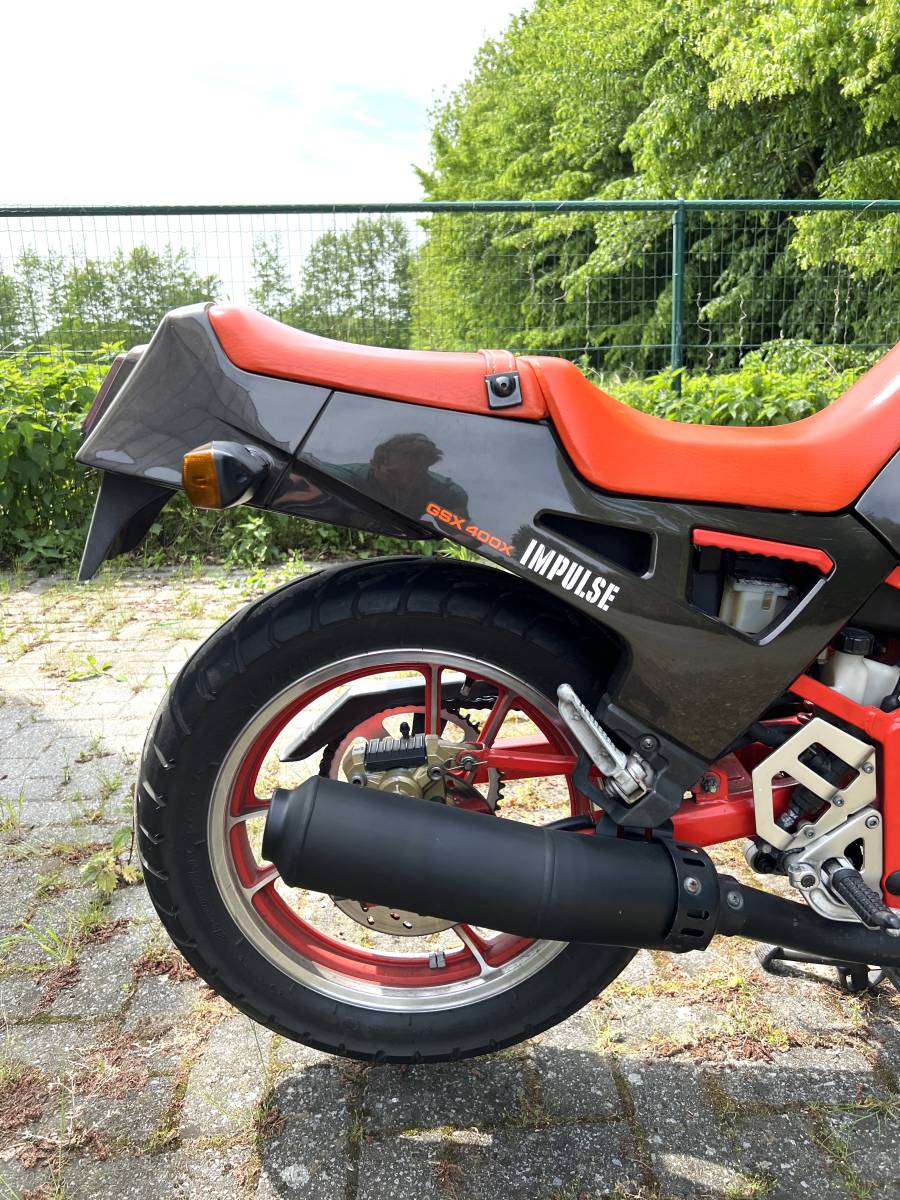 スズキ GSX400X インパルス | GS400 | CBX400 | CB400F | Z400J スズキ GSX400X インパルス | GS400 | CBX400 | CB400F | Z400J