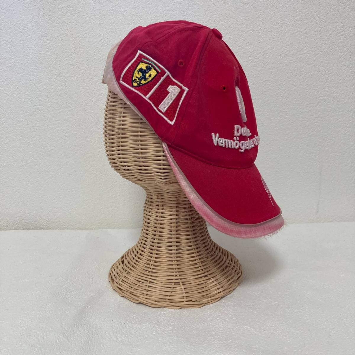 ◆激レア！ 入手困難◆Ferrari/フェラーリ F1 帽子 キャップ レッド 赤 メンズ F ON3705_画像3