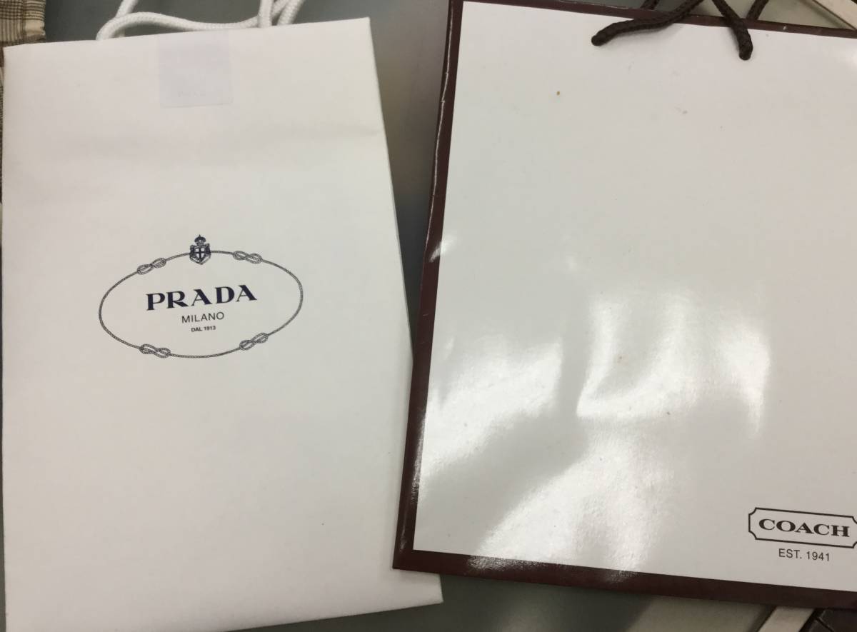 PRADA COACH ショップ袋 紙袋2枚_画像1