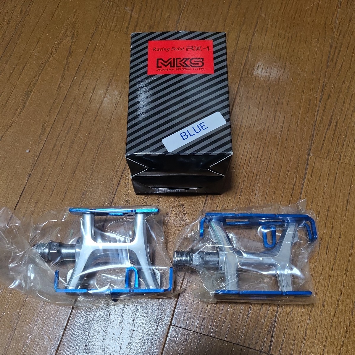 在庫処分】 One mtb pedal up フラットペダル - fishtowndistrict.com