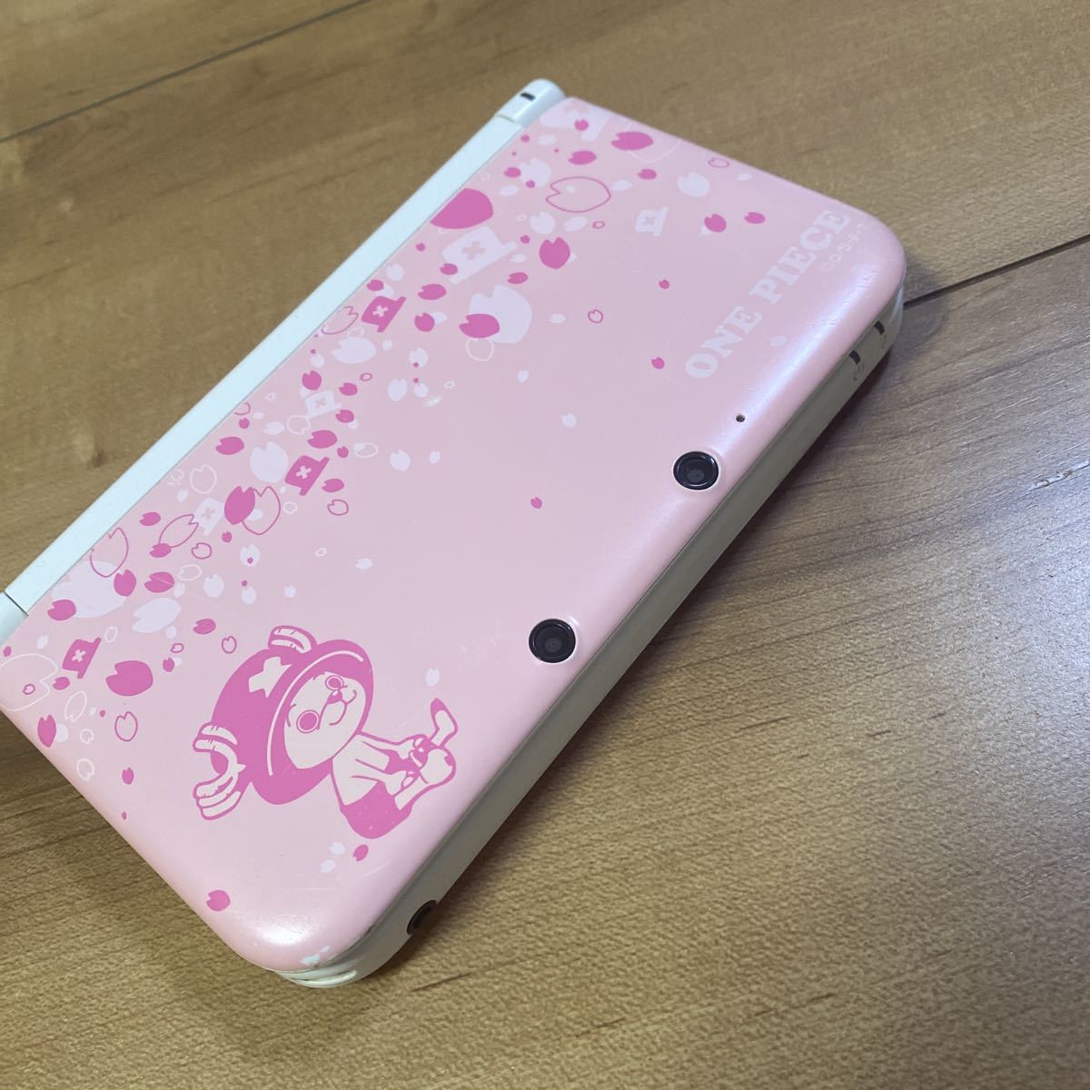 ニンテンドー3DS LL ワンピース アンリミテッド チョッパーピンク 本体