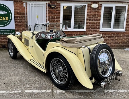 1/18 MG TC Midget ミジェット light beige ベージュ RHD 1947 1:18 新品 梱包サイズ100_画像3