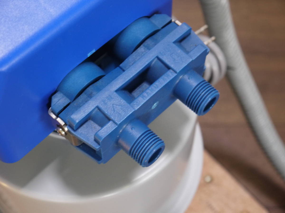 Yahoo!オークション - ホシザキ 軟水機 MKH-04A形 AC100V Yahoo!オークション - ホシザキ 軟水機 MKH-04A形 AC100V