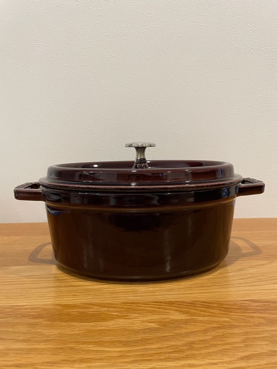 ストウブ ココット オーバル 23 オーベルジン ナス staub 両手鍋 ストウブ ココット オーバル 23 オーベルジン ナス staub 両手鍋
