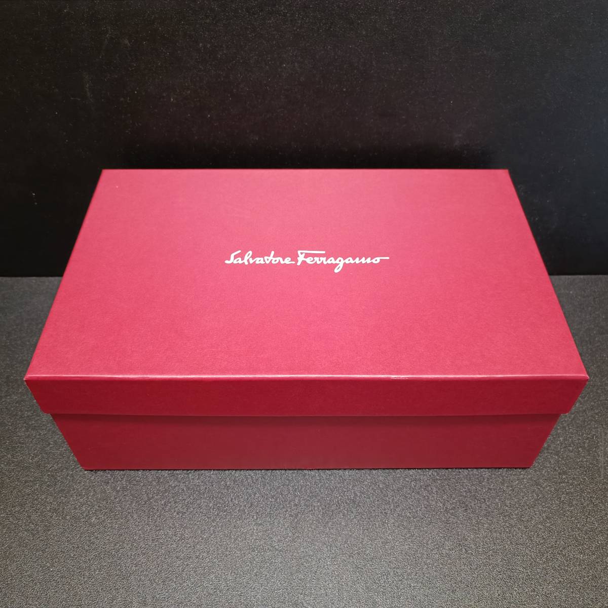  Ferragamo (Savatore Ferragamo) Италия производства кожа обувь чай 6.5