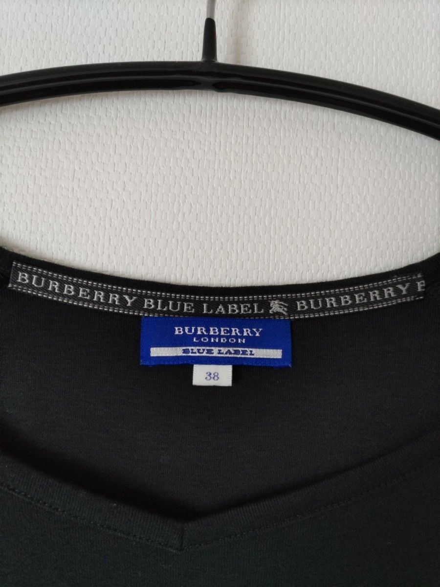 BURBERRY BLUE LABEL(バーバリーブルーレーベル)黒 半袖Tシャツ