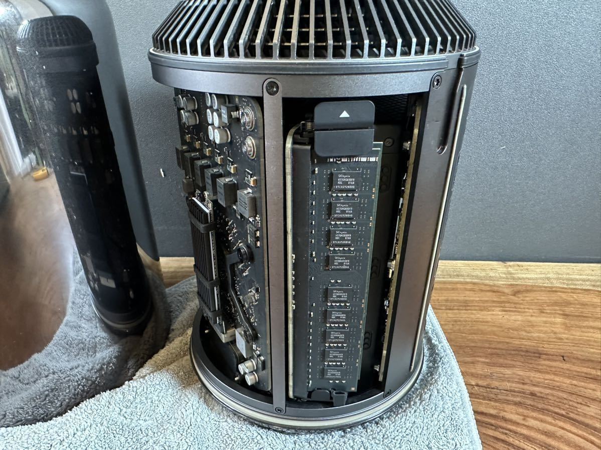 Apple Mac Pro Late 2013/3 5ghz 6コア/64GB/SSD1TB/office2019 Apple Mac Pro Late 2013/3 5ghz 6コア/64GB/SSD1TB/office2019
