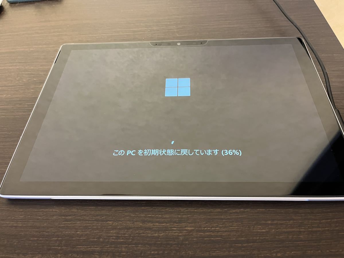 送料無料】Microsoft Surface Pro 7 本体、専用タイプカバー、専用ペン