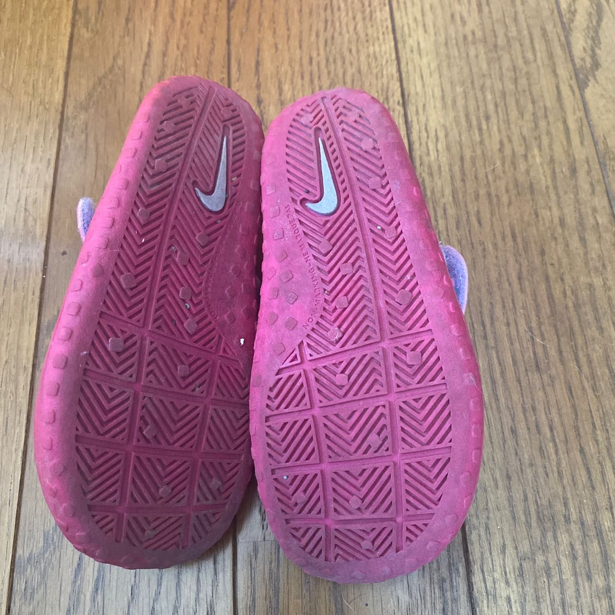 NIKE 14cm サンダル