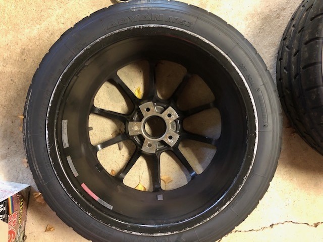 レイズZE40 ADVAN A052 235/40R18 2本セット の商品詳細 レイズZE40 ADVAN A052 235/40R18 2本セット の商品詳細