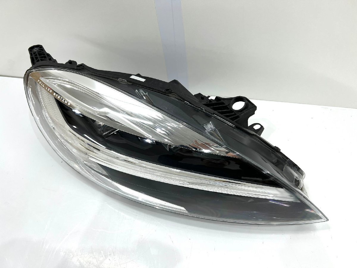  Volvo V40 MB latter term original LED head light right 32228482 (65A-36)