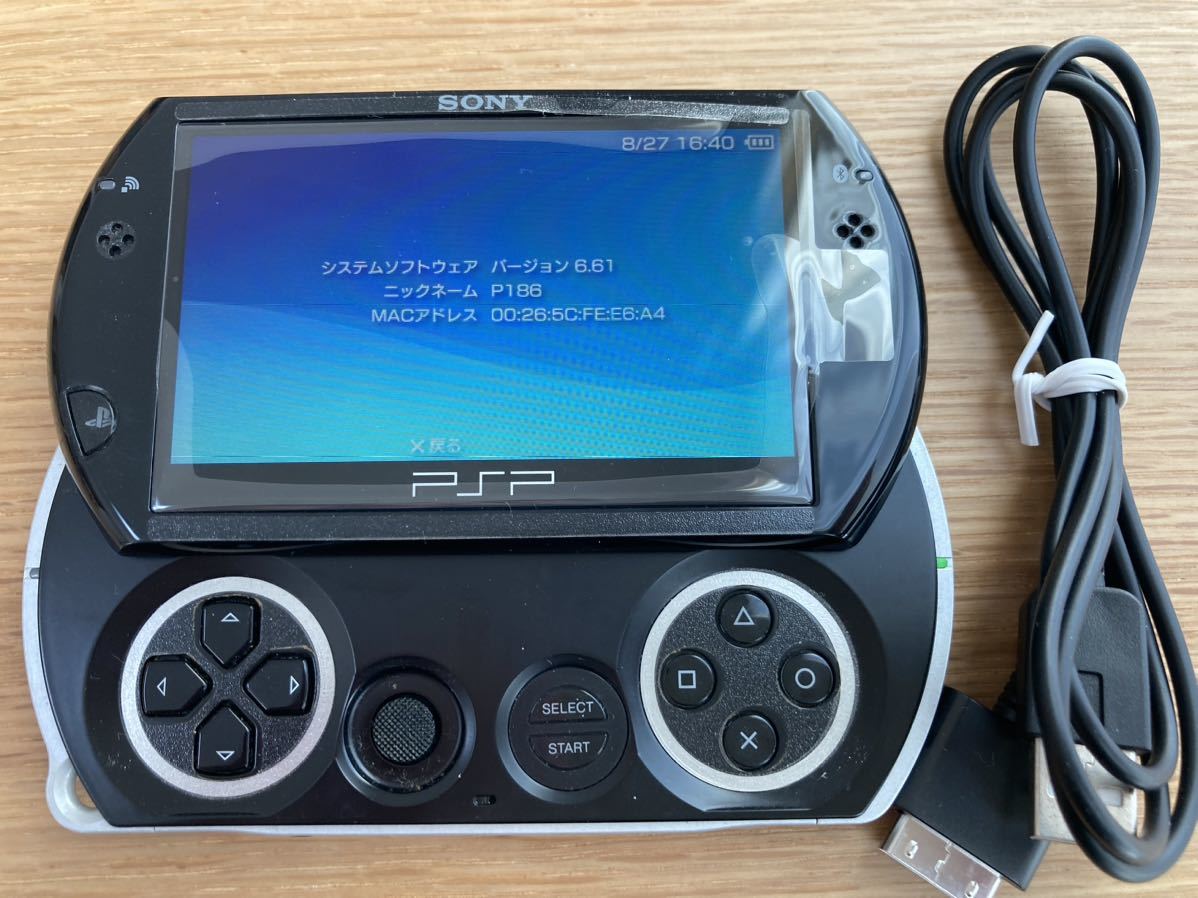 液晶新品 美品 PSP go ピアノブラック 充電器付き SONY ソニー